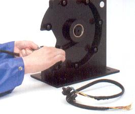 Инструмент для обмотки или изоляции проводов